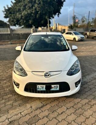 Mazda Demio 2009 1.5 Recém importado de Durban