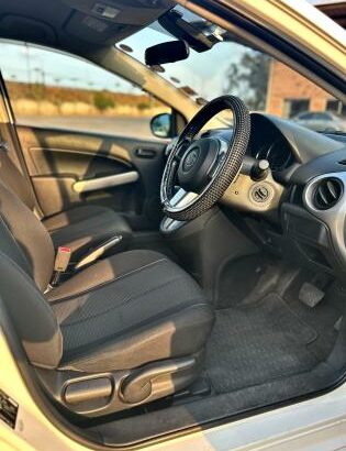 Mazda Demio 2009 1.5 Recém importado de Durban