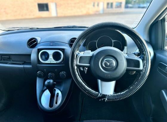 Mazda Demio 2009 1.5 Recém importado de Durban