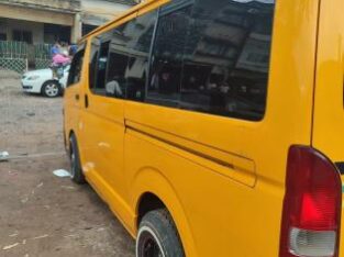 Mini bus Quantum 2KD 15 lugares