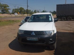 Mitsubishi Triton 2.5cc Manual