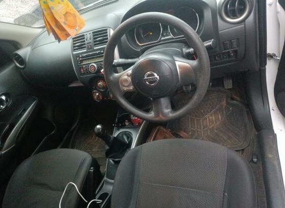 Nissan Almeira 1.5 Manual