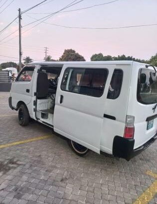 Nissan Caravan 2005 3.0