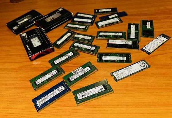 ✅SSD 128 GB NVME PREÇO: 1.400.00MT ✅(03)Memória RAM 16 GB DDR4 SDRAM  4.500.00MT  ✅(05)Memória 08 GB DDR4 preço:2.800.00MT ✅02Memória RAM DDR4 04 GB 1