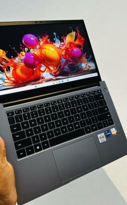 🔥Top de Gama🔥 *✨Exclusivo & Executivo* *✨Huawei MateBook 2023* *✨Core i7 12th Gen 16 CPUs* *✨16GB RAM & 512GB SSD*  Huawei MateBook, *12th Gen Intel