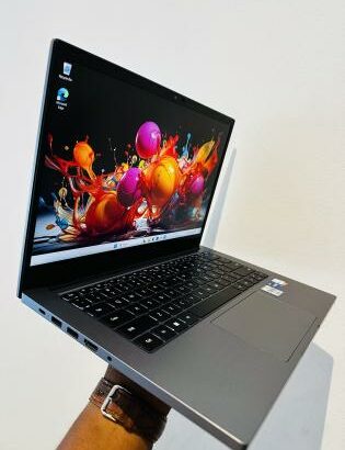 🔥Top de Gama🔥 *✨Exclusivo & Executivo* *✨Huawei MateBook 2023* *✨Core i7 12th Gen 16 CPUs* *✨16GB RAM & 512GB SSD*  Huawei MateBook, *12th Gen Intel