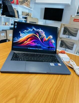 🔥Top de Gama🔥 *✨Exclusivo & Executivo* *✨Huawei MateBook 2023* *✨Core i7 12th Gen 16 CPUs* *✨16GB RAM & 512GB SSD*  Huawei MateBook, *12th Gen Intel