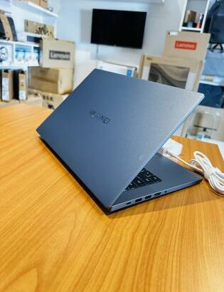 🔥Top de Gama🔥 *✨Exclusivo & Executivo* *✨Huawei MateBook 2023* *✨Core i7 12th Gen 16 CPUs* *✨16GB RAM & 512GB SSD*  Huawei MateBook, *12th Gen Intel