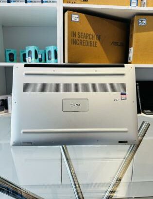 🔥Top de Gama🔥 *✨Exclusivo, Gráfico  & Executivo* *✨Dell XPS 15-7590 * *✨Core i7 9th Gen 12CPUs* *✨16GB RAM & 512GB SSD* *✨Nvidia Gforce GTX 1650 4GB