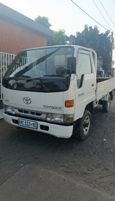 Toyota Dyna 5L/4×4 Diesel Manual