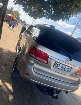 Toyota Fortuner 3.0 Turbo Diesel D4D 4X4