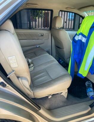 Toyota Fortuner 3.0 Turbo Diesel D4D 4X4