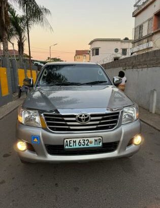 Toyota Hilux Raider 2014/15 2.5cc D4D Diesel Manual 4X4