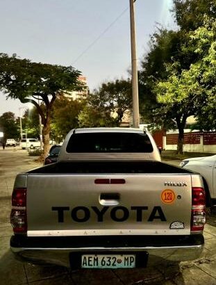 Toyota Hilux Raider 2014/15 2.5cc D4D Diesel Manual 4X4
