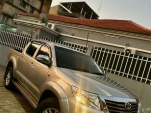 Toyota Hilux Raider 2014/15 2.5cc D4D Diesel Manual 4X4