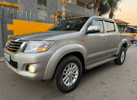 Toyota Hilux Raider 2014/15 2.5cc D4D Diesel Manual 4X4