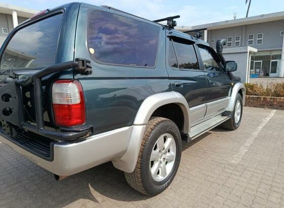 Toyota Hilux Surf 2.7 4X4