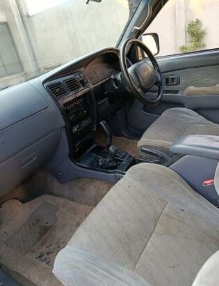 Toyota Hilux Surf 2.7 4X4