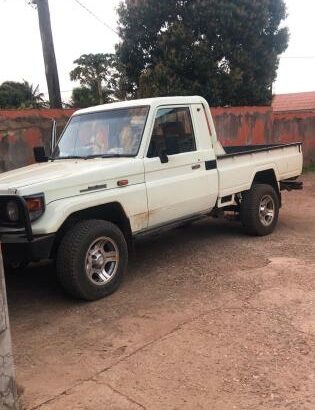 Toyota Land Cruiser HZ Diesel Manual 4X4(XaiXai)