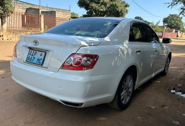 Toyota Mark X 2008/9 2.5