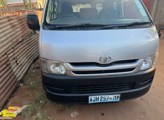 Toyota Quantam 1kd Diesel Manual 15 lugares