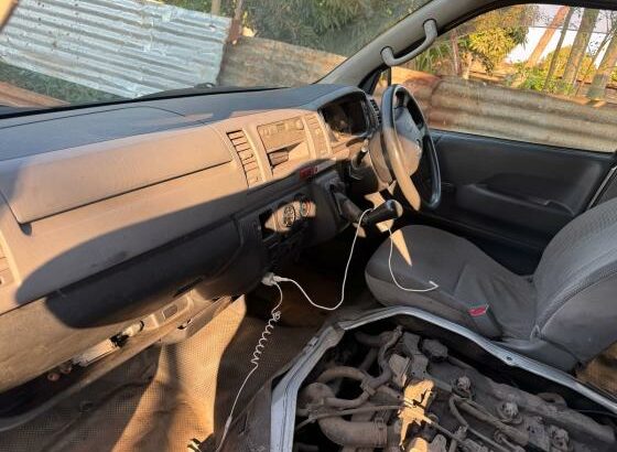 Toyota Quantam 1kd Diesel Manual 15 lugares