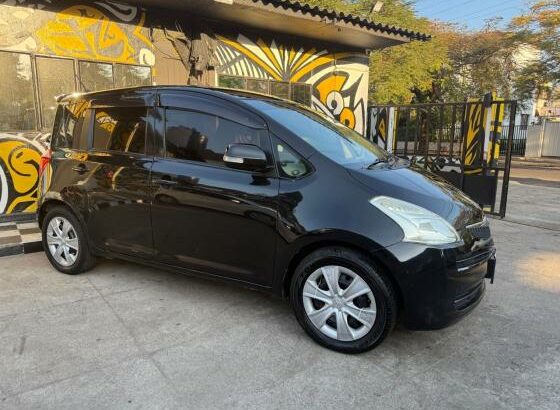 Toyota Ractis 2008 1.5cc
