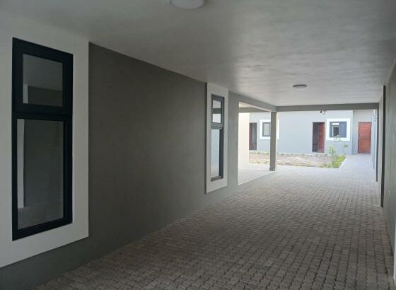 Vende-se Moradia Luxuosa na Matola