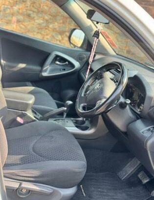 Toyota Vanguard 2011 4×4