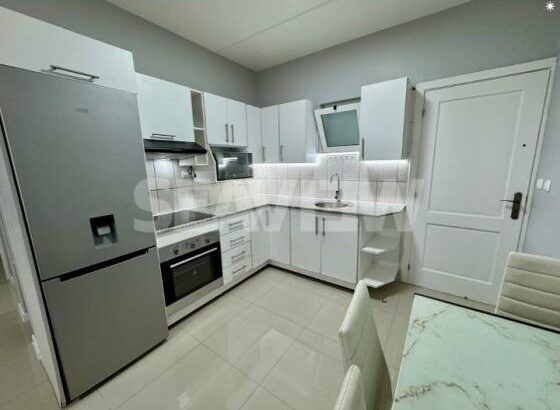 Arrendo Apartamento T2 Limpo na Casa Jovem (Costa do sol) Condomínio