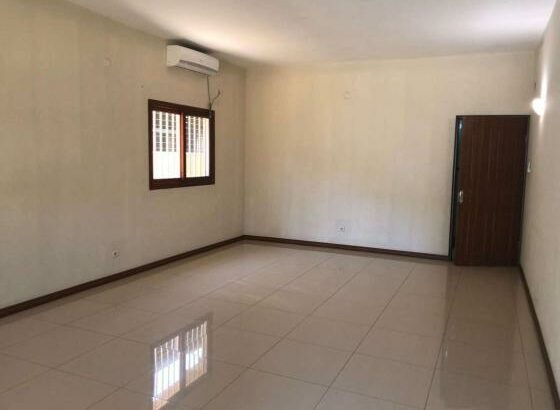 Vende se moradia nova tipo 3 com suite no bairro da matola liberdade