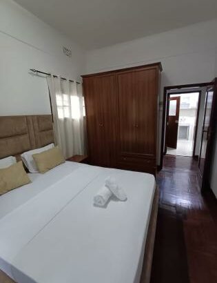 Arrendo Apartamento T1 Mobilado 1°andar com Estacionamento