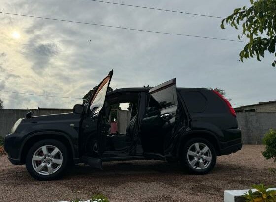 Nissan X-trail 2008 450.000