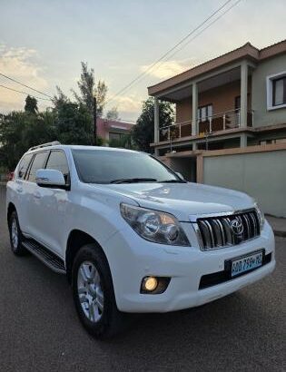 Toyota Land Cruiser Prado VX 2012 Recém importado