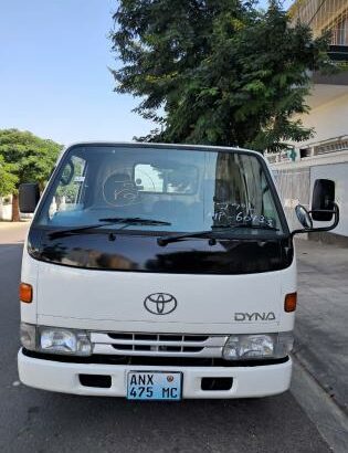 Toyota | Dyna | 3L | 1500kg | Recém-importada