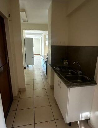 Arrenda-se moradia duplex T4 na Sommerchield