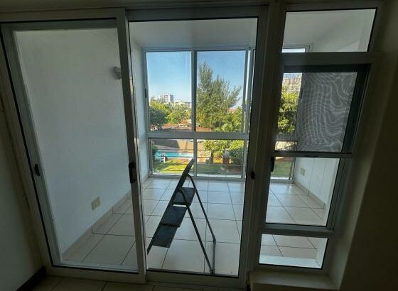 Arrenda-se moradia duplex T4 na Sommerchield