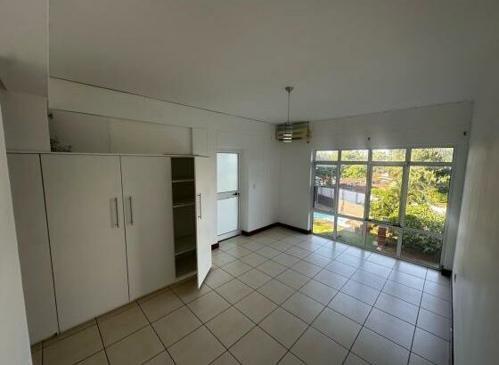 Arrenda-se moradia duplex T4 na Sommerchield