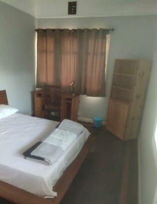 Arrenda-se apartamento T2 com mobília na Polana Cimento | Próximo do Shopping 24