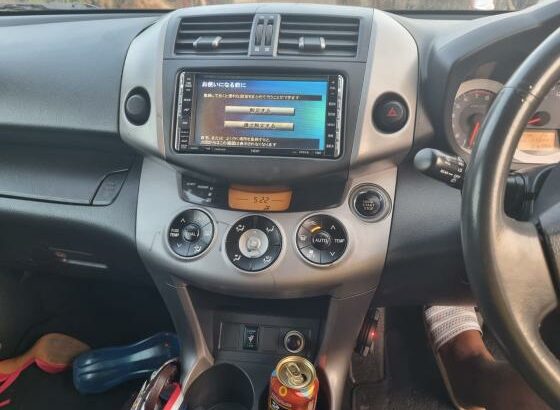 *Toyota Rav4*