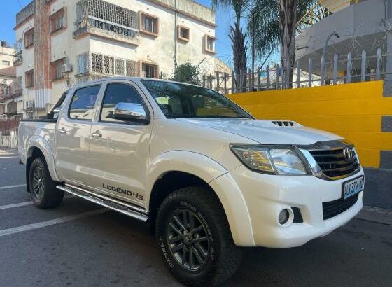 Toyota | Hilux Legend 45 | 2014 | Automática | 4×4