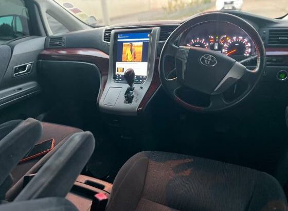 Toyota | Vellfire | 2009 | Automático | 8 Lugares🎁