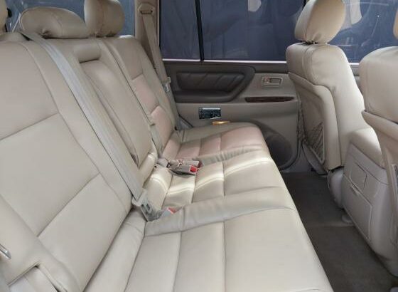 Toyota | Land Cruiser VX Limited | Automática | 4.7 | V8 | 4×4 🎁