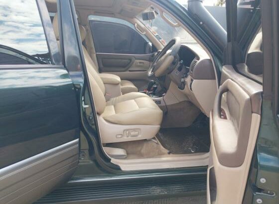 Toyota | Land Cruiser VX Limited | Automática | 4.7 | V8 | 4×4 🎁