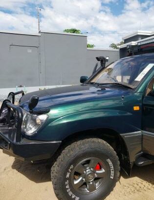 Toyota | Land Cruiser VX Limited | Automática | 4.7 | V8 | 4×4 🎁