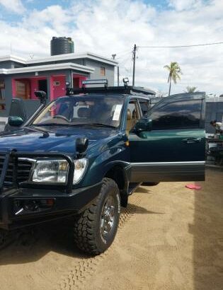 Toyota | Land Cruiser VX Limited | Automática | 4.7 | V8 | 4×4 🎁