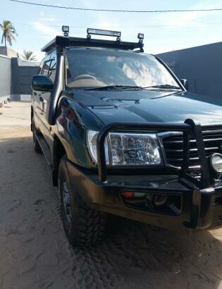 Toyota | Land Cruiser VX Limited | Automática | 4.7 | V8 | 4×4 🎁