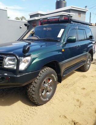 Toyota | Land Cruiser VX Limited | Automática | 4.7 | V8 | 4×4 🎁