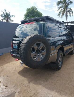 Toyota | Land Cruiser VX Limited | Automática | 4.7 | V8 | 4×4 🎁