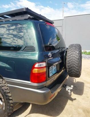 Toyota | Land Cruiser VX Limited | Automática | 4.7 | V8 | 4×4 🎁